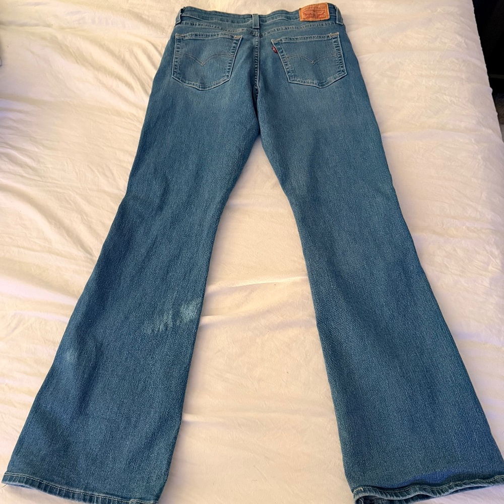 Levi’s jeans